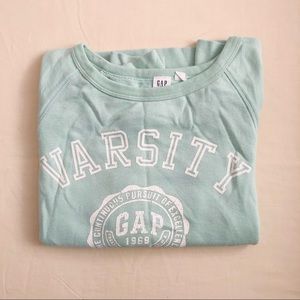 GAP mint green crewneck